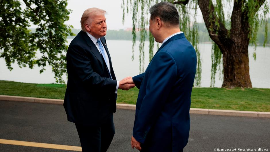 Trump elogia fortes laços com Xi no final da viagem a Pequim