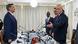Diretor da CIA, John Ratcliffe, em encontro com cubanos
