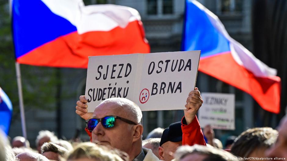 Czechia: Uproar over Sudeten German gathering in Brno