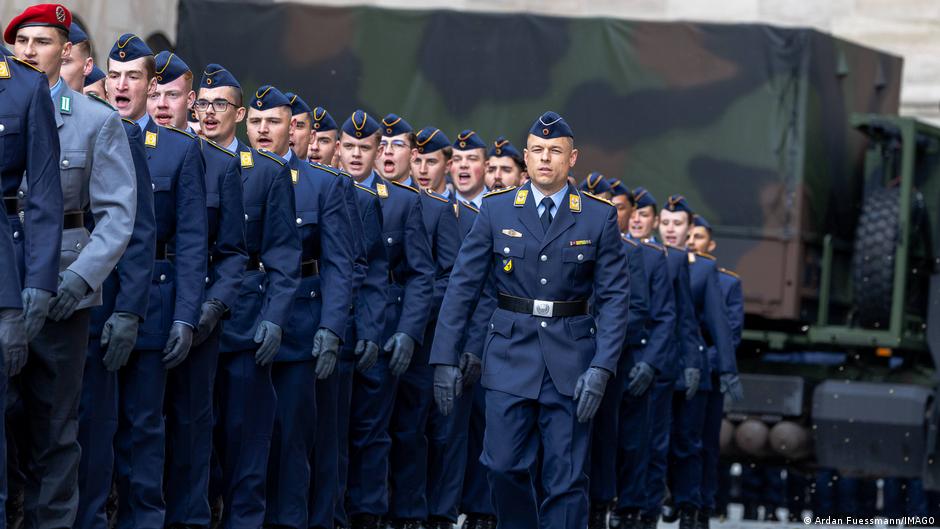 Raporti i të Drejtave Themelore paralajmëron për militarizim në rritje