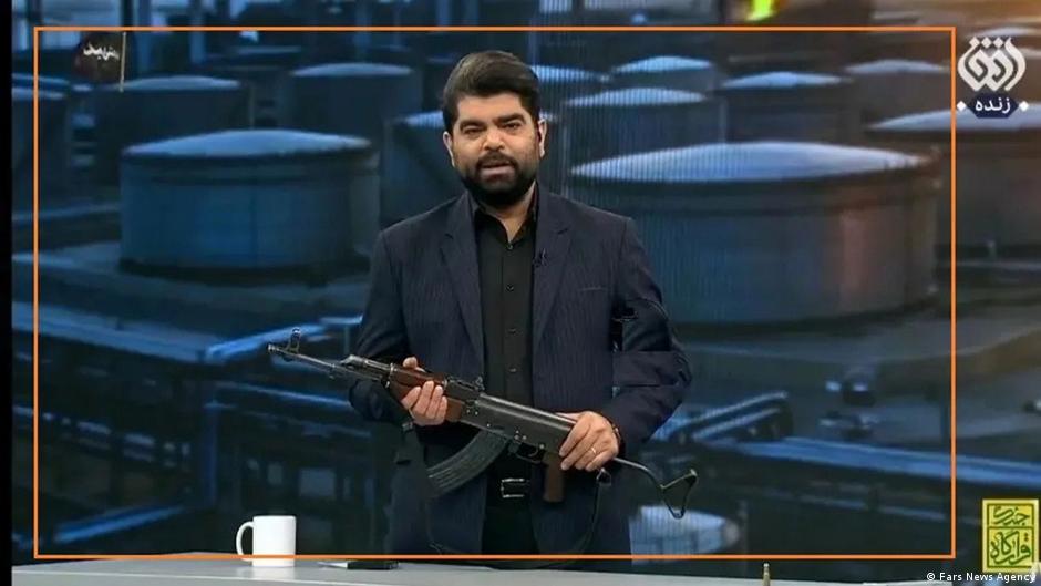نمایش کلاشینکف روی آنتن؛ بازگشت پروپاگاندای جنگی دهه شصت