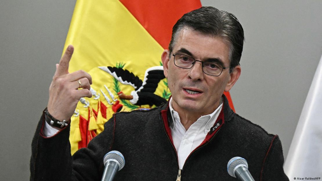 Presidente Rodrigo Paz en una rueda de prensa en el Palacio Quemado.