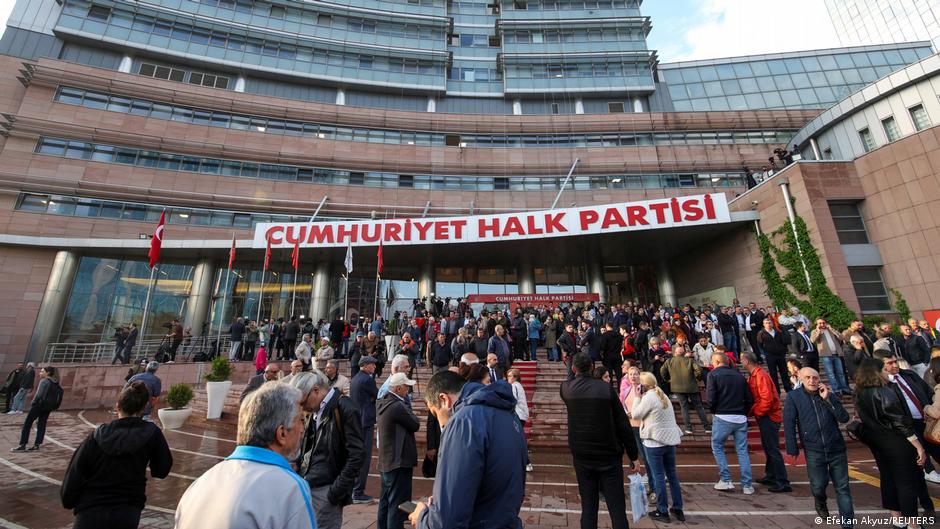 Mutlak butlan soruşturması: 13 CHP'li gözaltında

CHP'nin iptal edilen kurultayıyla ilgili 