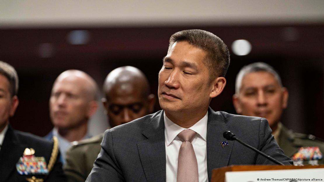 O chefe interino da Marinha americana, Hung Cao, durante audiência no Senado dos EUA