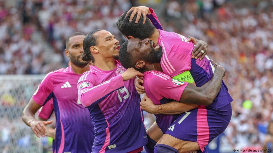Almaniya millisində Afrika köklərinə malik futbolçuların sayı artır