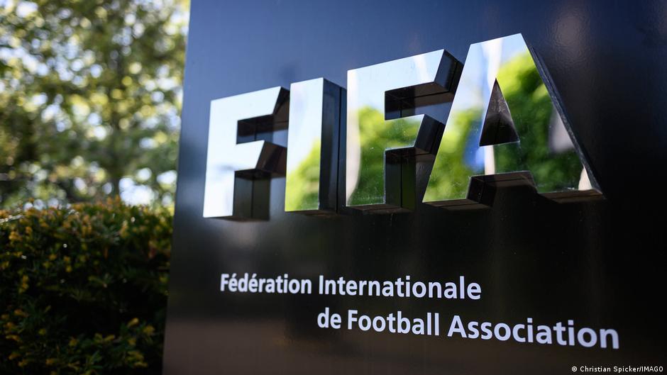 Η FIFA διπλασιάζει το επενδυτικό σχέδιο μετά την απειλή μποϊκοτάζ της UEFA