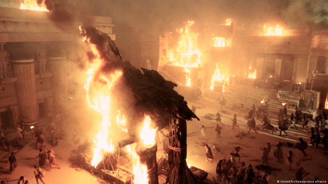 Σκηνή από την ταινία «Τροία» (2004) Σκηνή από την ταινία «Τροία» (2004)