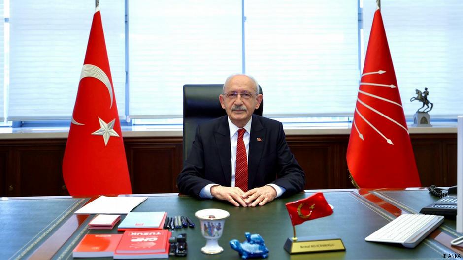 Kılıçdaroğlu 2,5 yıl sonra ilk kez CHP Genel Merkezi'nde