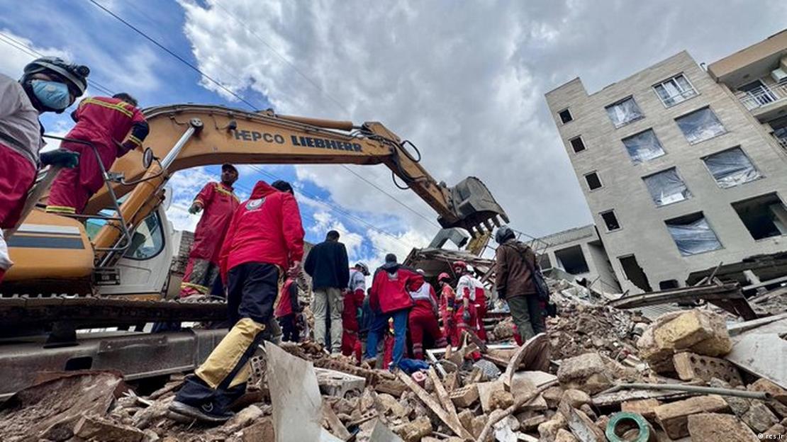 Edificios destruidos por bombardeos en Teherán.