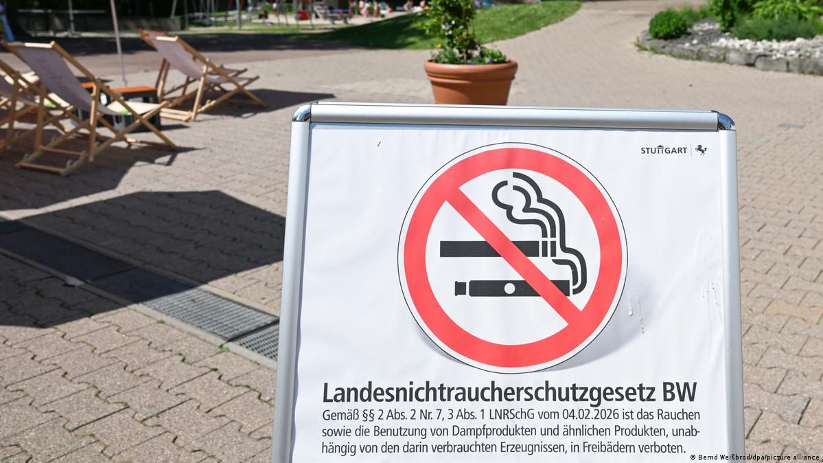 Baden-Württemberg restricts smoking in public spaces