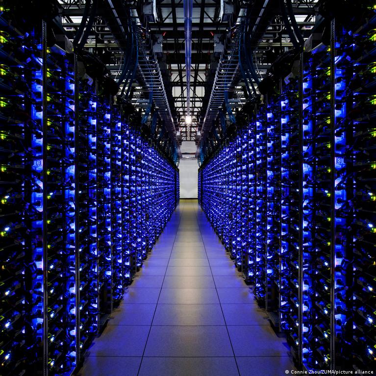 dw.com - Josh Axelrod - The hidden environmental cost of AI data centers