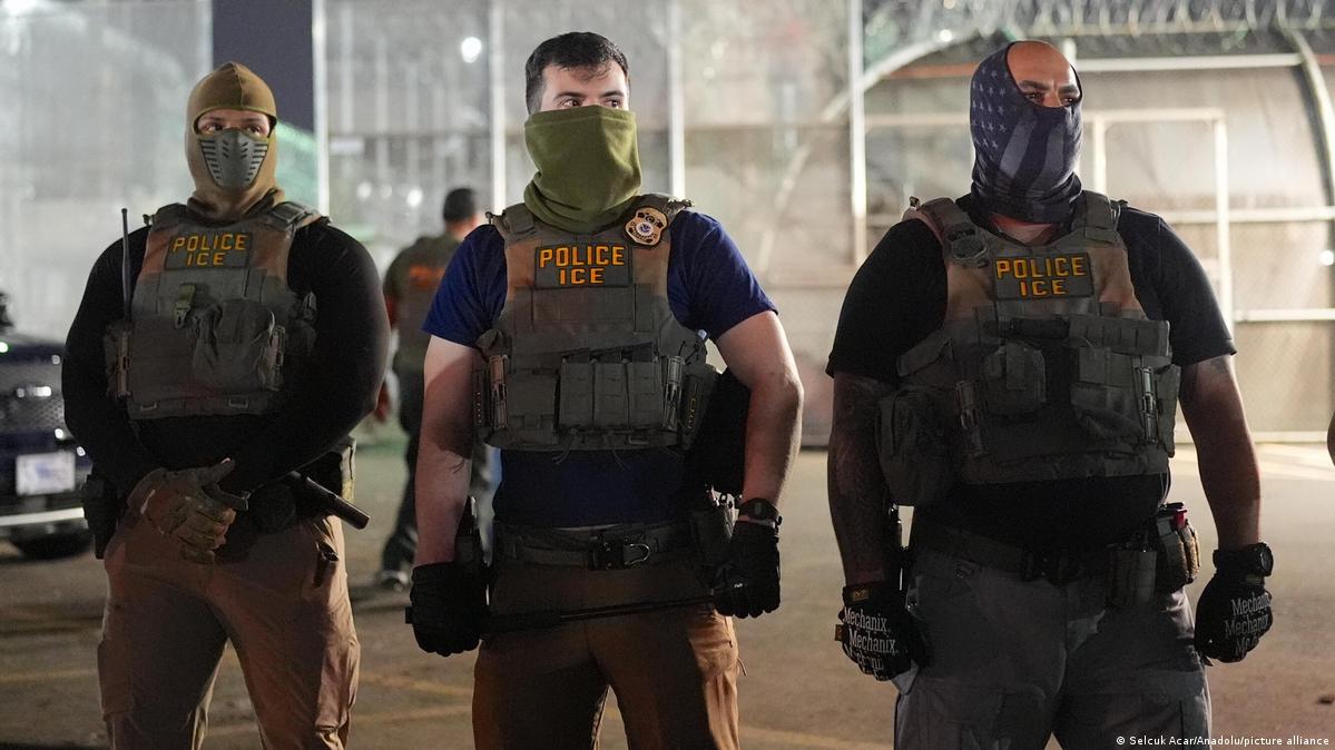 Pro-immigrant activists continue to protest US Immigration and Customs Enforcement (ICE) arrests and confront ICE officers outside Delaney Hall Detention Facility in Newark, New Jersey, U.S., May 27, 