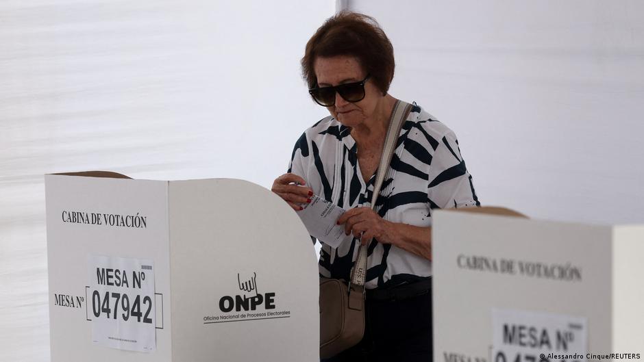 Perú: Sánchez busca anular 1,751 mesas que ganó Fujimori