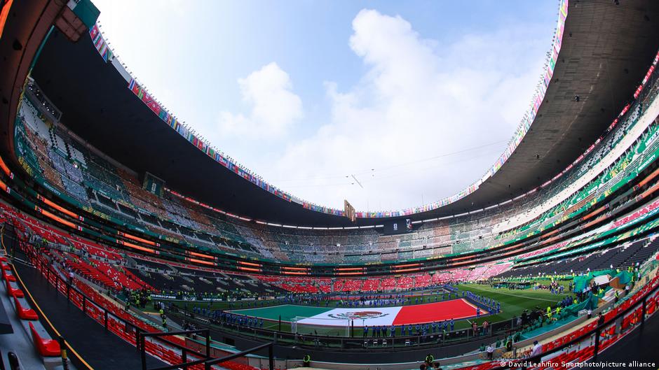 World Cup kicks off in Mexico City