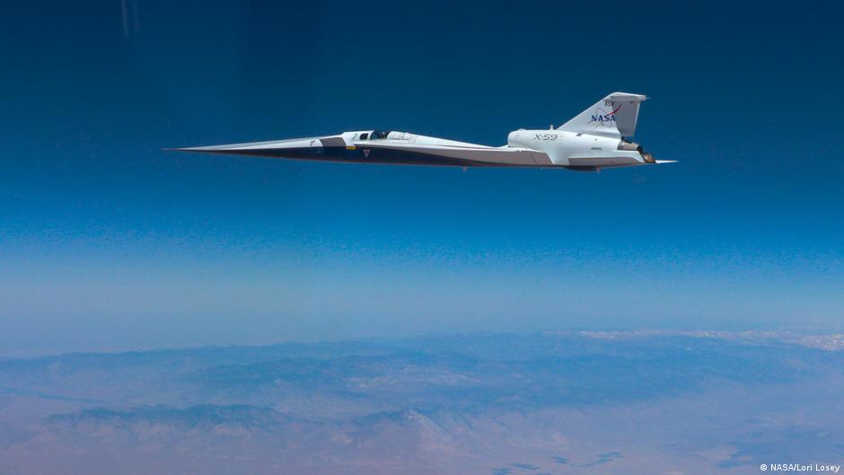 Un paso clave para vuelos supersónicos comerciales: el jet X-59 de la NASA rompe barrera del sonido sin estampido sónico
