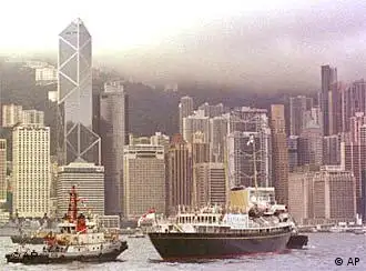 香港作为贸易中专口岸的优势已经不复存在