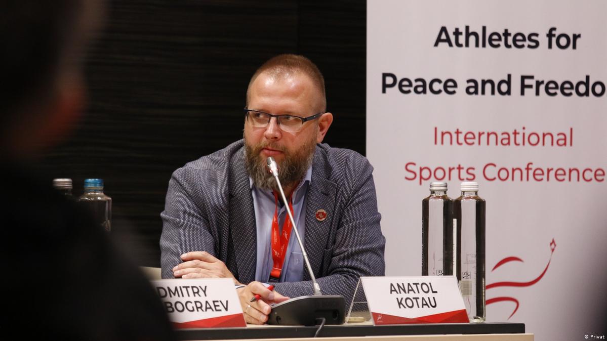 Anatol Kotau, belarusian dissident, at a conference