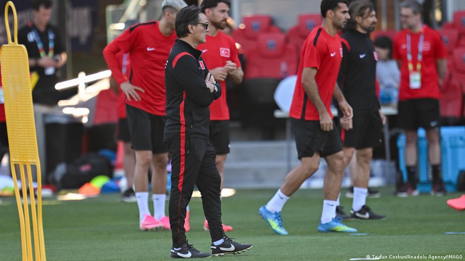 Dünya Kupası: Türkiye Paraguay karşısında kritik virajda