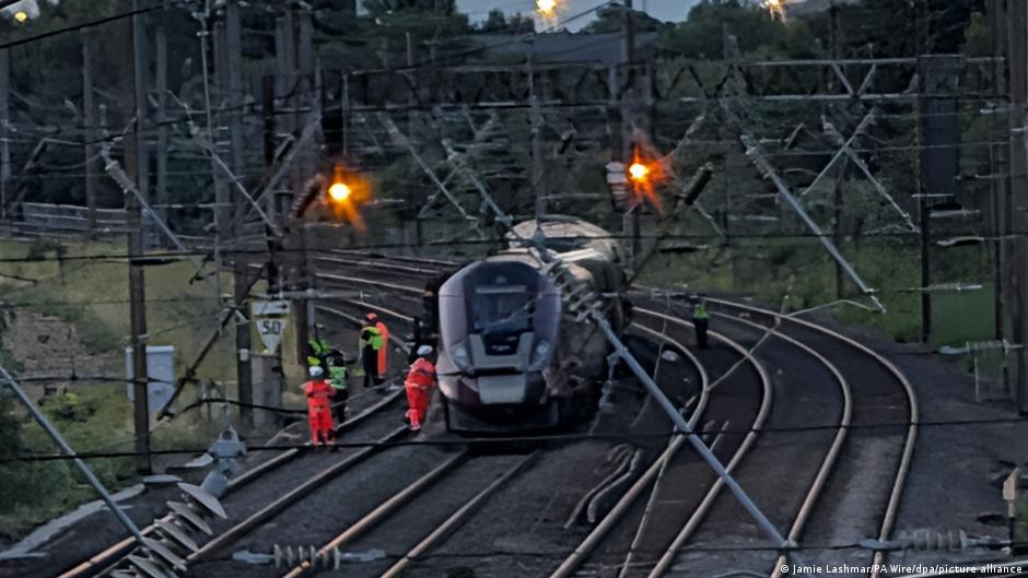 Colisión de trenes al norte de Londres deja un muerto