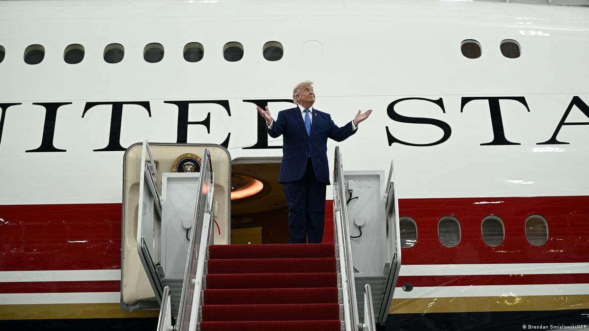 Donald Trump's new Air Force One raises security concerns