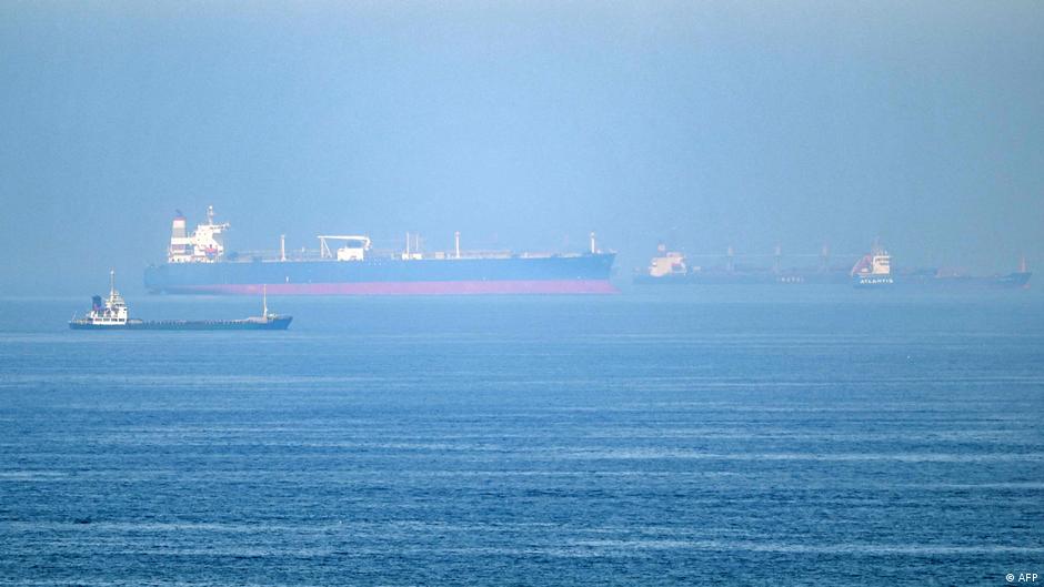 Iran says it's closing Strait of Hormuz again