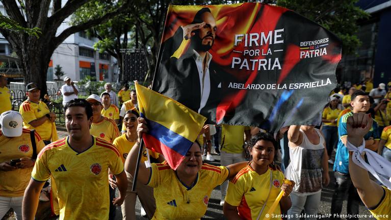 La derecha en América saluda a De la Espriella por triunfo