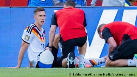 Innenbandriss: Aus bei der Fußball-WM für Nico Schlotterbeck