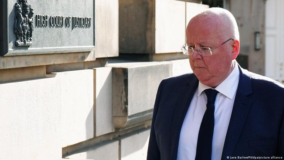 Şotlandiyada SNP-nin sabiq icraçı direktoru Peter Murrell beş il üç aylıq həbs cəzasına məhkum edildi
