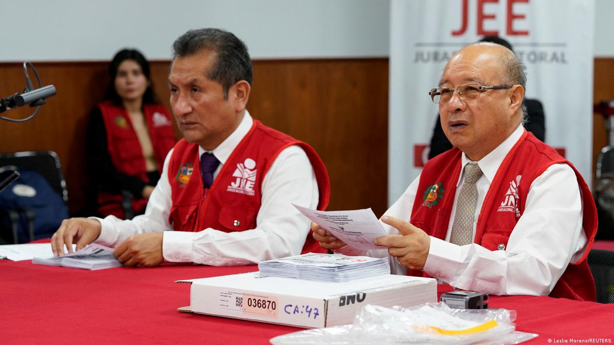 Perú: Keiko Fujimori recibirá credenciales el 15 de julio