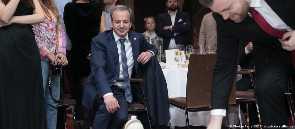 Atual presidente da Federação Internacional de Xadrez, o russo Arkadi Dworkowitsch busca a reeleição