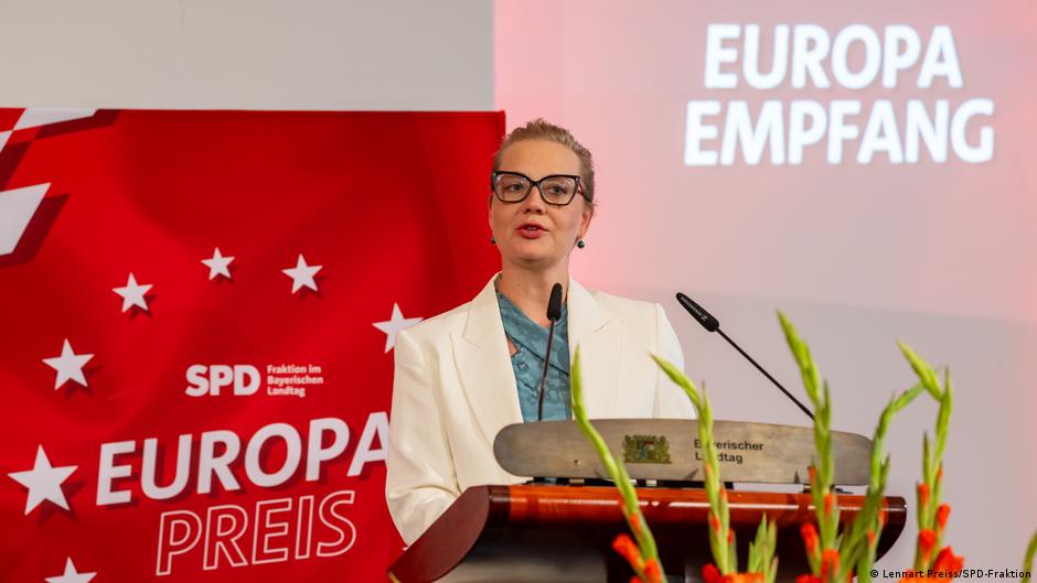 В Германии Юлию Навальную наградили Европейской премией