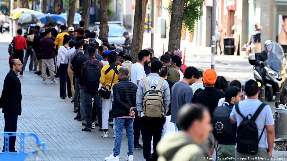 İspanya: Bir Milyondan Fazla Yabancı Oturma İzni Almak İstiyor