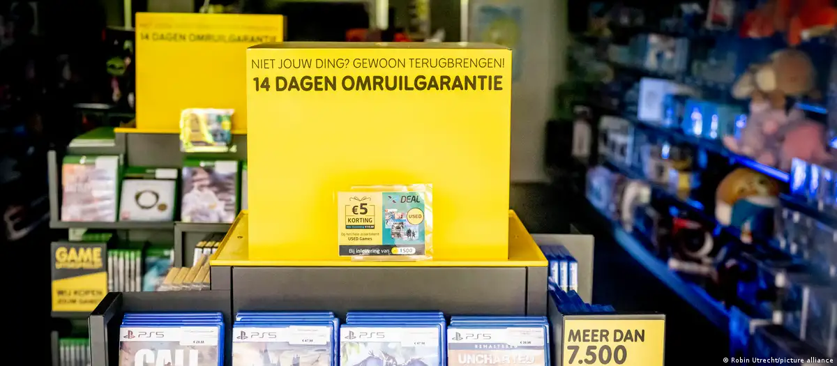 Sony to stop making PlayStation game discs as of 2028