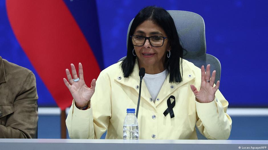 Delcy Rodríguez pide a rey Carlos III liberar oro de Venezuela