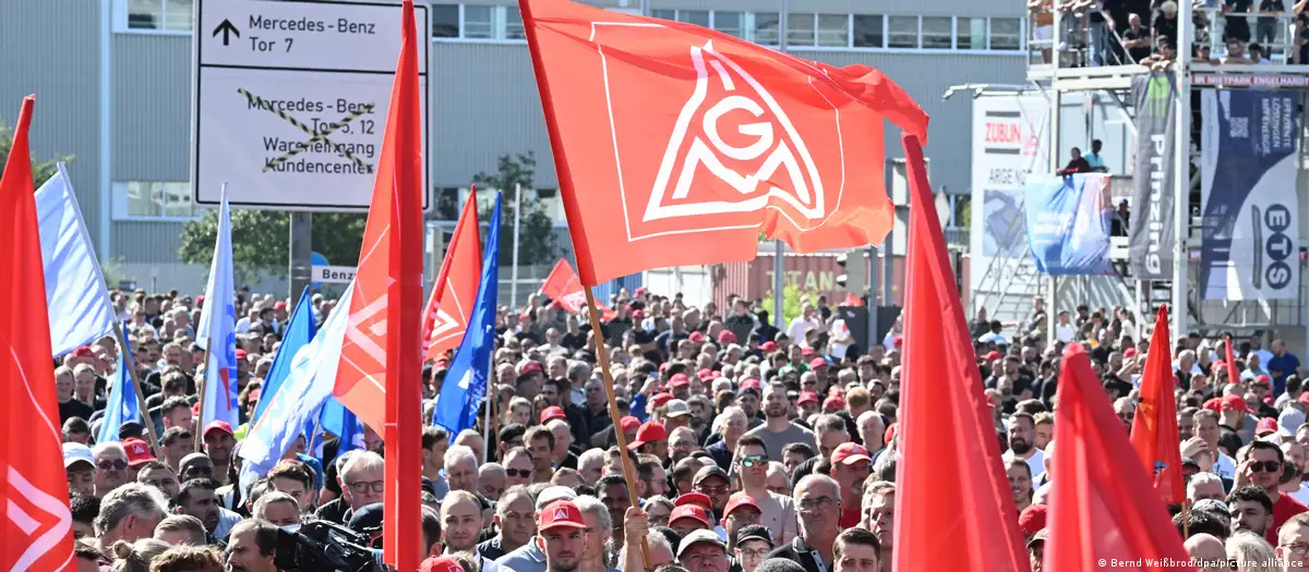 Germany news: Workers protest Mercedes-Benz cost-cutting