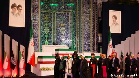 News kompakt: Iran beginnt Trauerfeiern für Ali Chamenei