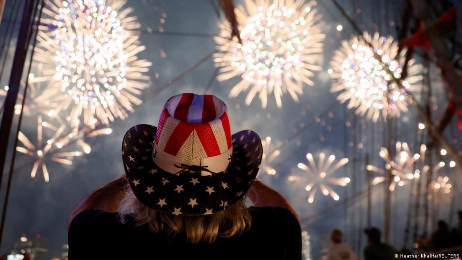 Trump ensalza la grandeza de EE.UU. en su 250 aniversario