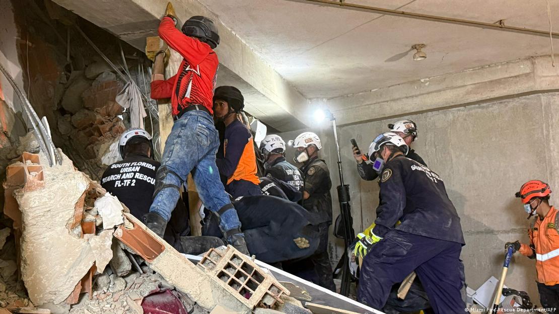 La ayuda de voluntarios y personal extranjero de rescate ha sido vital ante la falta de apoyo del régimen chavista