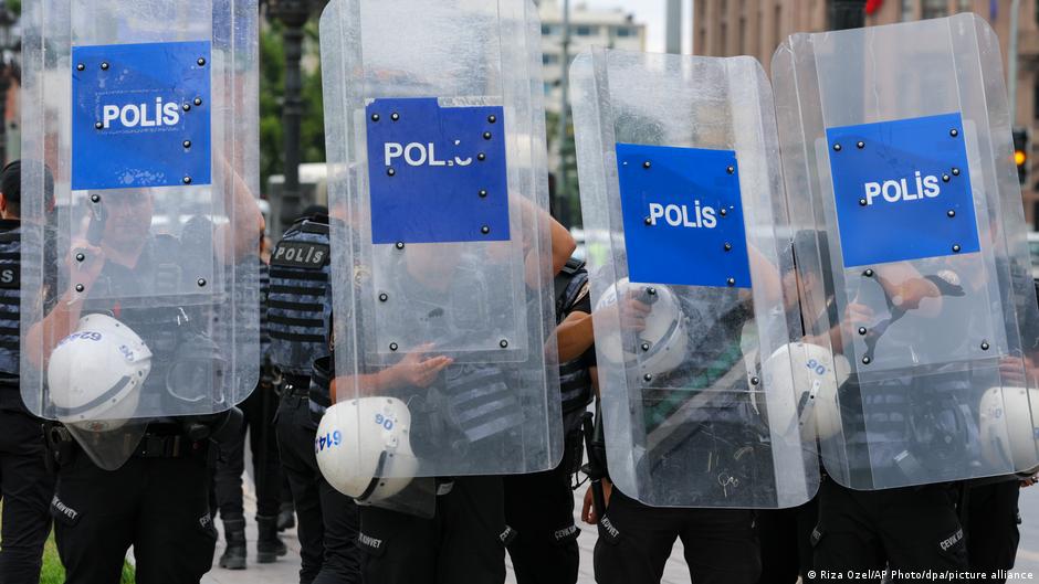 Ahbap Derneği'ne ikinci dalga operasyon: 14 gözaltı