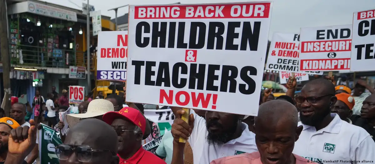 Nigerian military rescues 46 abducted school children