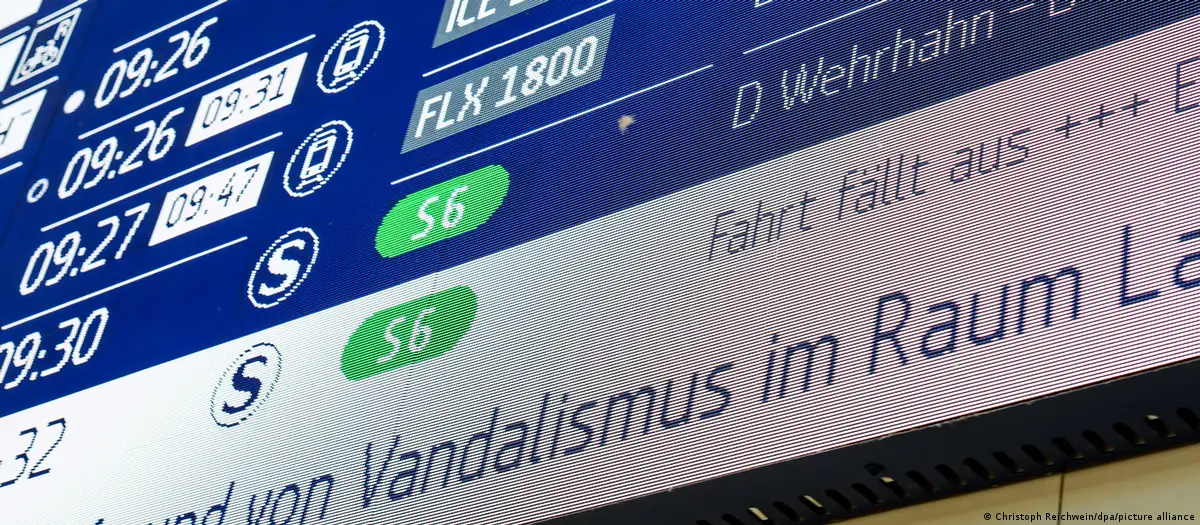 Germany: Left-wing group says it is behind railway sabotage