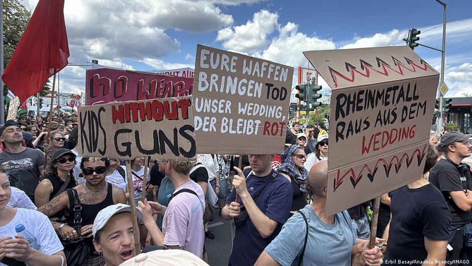Une usine de munitions suscite la colère à Berlin