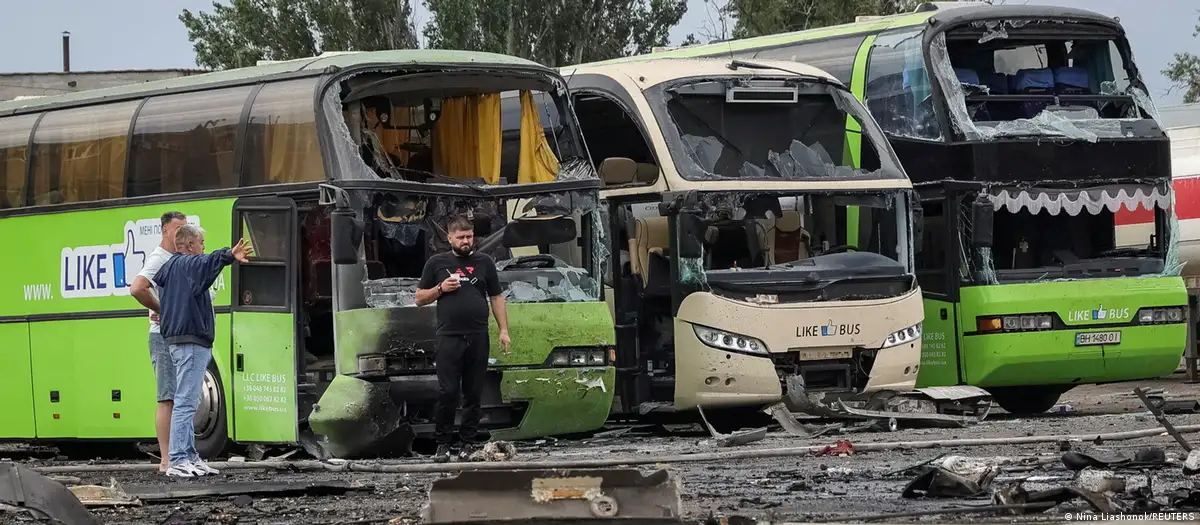 Ukraine: 3 dead as Russia intensifies attacks on Odesa