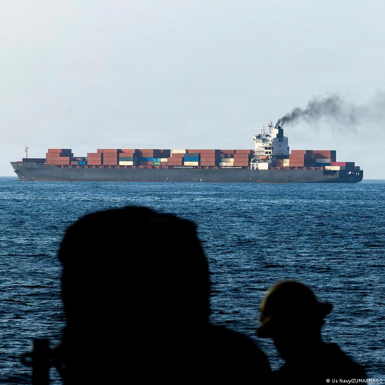 Iran war: Tehran warns of wider disruption amid US strikes
