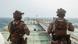 Militares americanos em navio