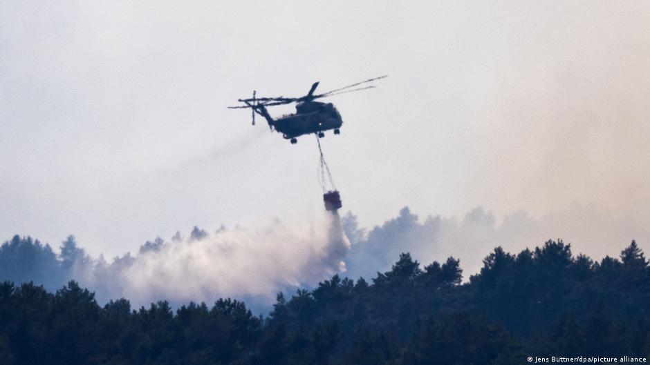 У Німеччині масштабна пожежа на території колишнього полігону