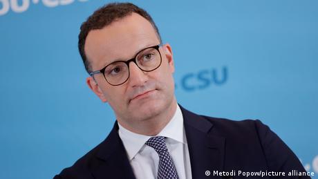 Der Druck wurde zu groß: Jens Spahn tritt zurück