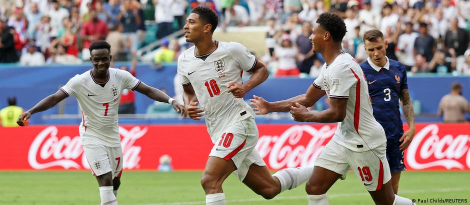 Bellingham festeja o gol que fechou o placar em Miami