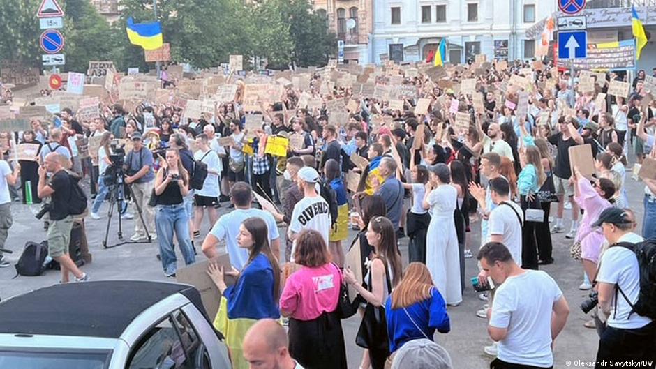 Пятый день протестов в Киеве: Сырского отправят в отставку?