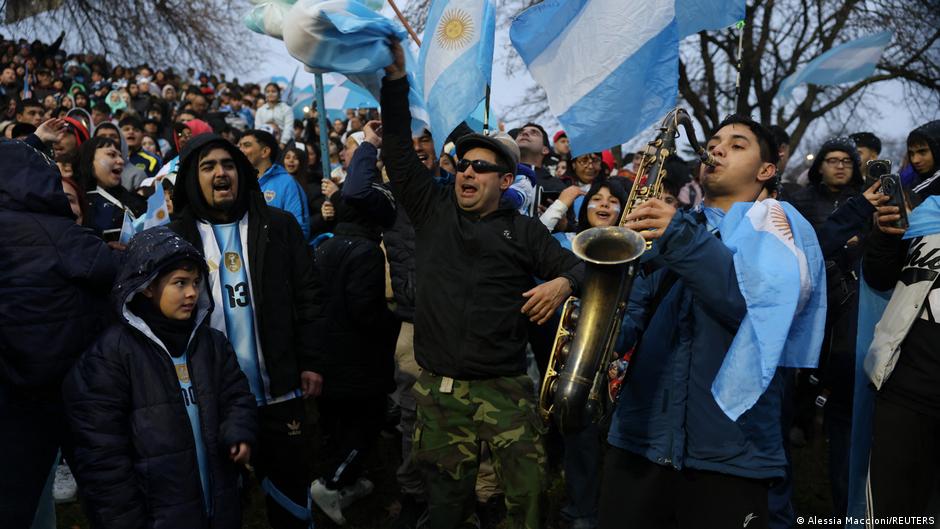 Argentina Post-Mundial: ¿Orgullo Albiceleste o Arrogancia Incomprendida? Un Análisis de la Percepción Global